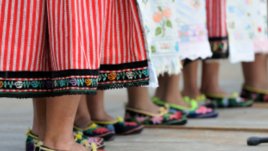 2 покани за кулинарни фестивали и фолклорен празник