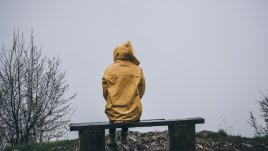 7 признака, че страдате от хронична самота 