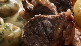 Агнешко с гъби и булгур