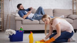 5 причини той да не ви помага с домакинските задължения 