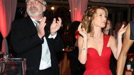 Д-р Куин Лечителката Джейн Сиймур се развежда след 20 години брак