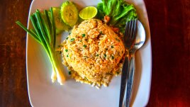 Пиле с гъби и ориз на тиган