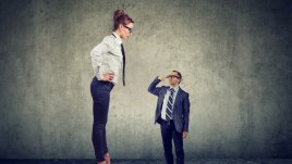 10 признака на контролиращия партньор 