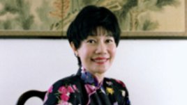 Нетрадиционен интериор – картини в тоалетната и коридора