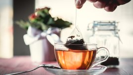 6 неща, които не е добре да добавяте към чая