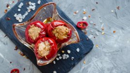 Пълнени чушки с риба тон