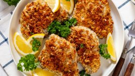 Свински пържоли с пармезан в еърфрайър