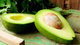 По едно авокадо на ден и край с лошия холестерол?