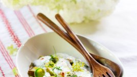 Сос със сметана и ароматни подправки 