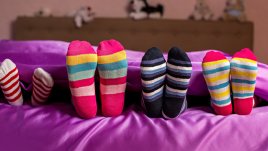 Обуйте шарени чорапи и подкрепете децата със синдром на Даун