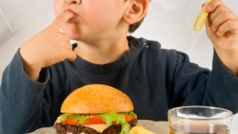 Как кофеинът влияе на децата?