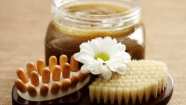 Пилинг за тяло със зелен чай и кокосово масло