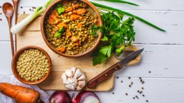 Веган супа с леща