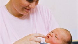 Най-добрата козметика за бебето е зехтинът