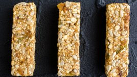 Енергийна закуска с банан и овесени ядки 