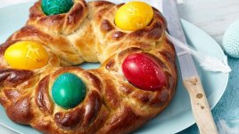 Великден. На конци и с шарени яйца