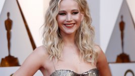 Къдрици от червения килим, актуални за пролет-лято 2019