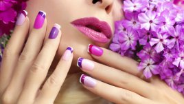 Френски маникюр с лилаво
