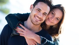 3 трика, които помагат да не изглеждате отчаяни в любовта 