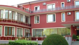 Стефан Данаилов продължава лечението си в санаториум в Хисаря