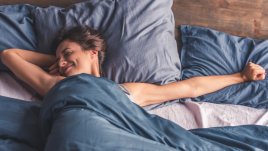 Защо жените се нуждаят от повече сън в сравнение с мъжете?