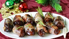 Печени фурми в бекон и синьо сирене