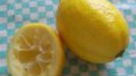 Лунички, лимони и пролетно слънце