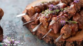 Агнешки шишчета с билки 