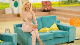 Гала стана баба за първи път