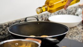 Защо готвенето без мазнина не е толкова полезно, колкото се смята? 