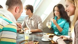 Тест: Пристрастени ли сте към храната?