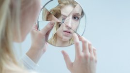 Неща, които ви карат да изглеждате слаби пред другите