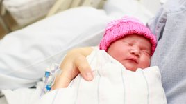 Изписване на бебето от родилното