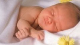 Надписване на картичка за новородено