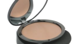 Разликата между крем-пудра и фон дьо тен