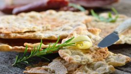 Лесна рецепта за италиански хляб с розмарин