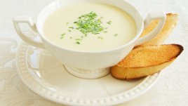 Лучена крем супа с грюер