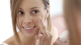 Как да нанасяме правилно хидратиращи продукти?