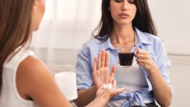 5 знака, че насреща ви има фалшиво приятелство