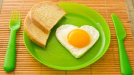 Защо яйцата са полезни за децата?