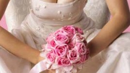Булчинска рокля с 222 диаманта е сред най-скъпите в света