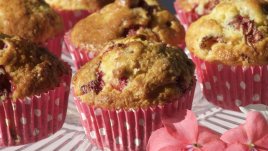 Ягодови мъфини с ванилия