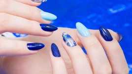 Невероятни елегантни маникюри в синьо (галерия) 