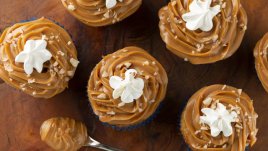 Глазура или крем за торта и кексчета с карамелено кондензирано мляко