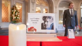 Погребват Стефан Данаилов днес