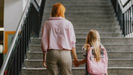 Септември е труден и за мама: 7 съвета как да посрещнете учебната година без стрес
