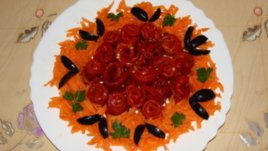 Пролетна салата с чушки и моркови