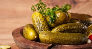 Домашни мариновани кисели краставички