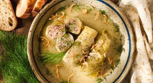 Сарми с прясно зеле и свинско