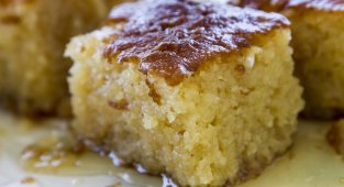 Реване с грис и ароматен сироп
